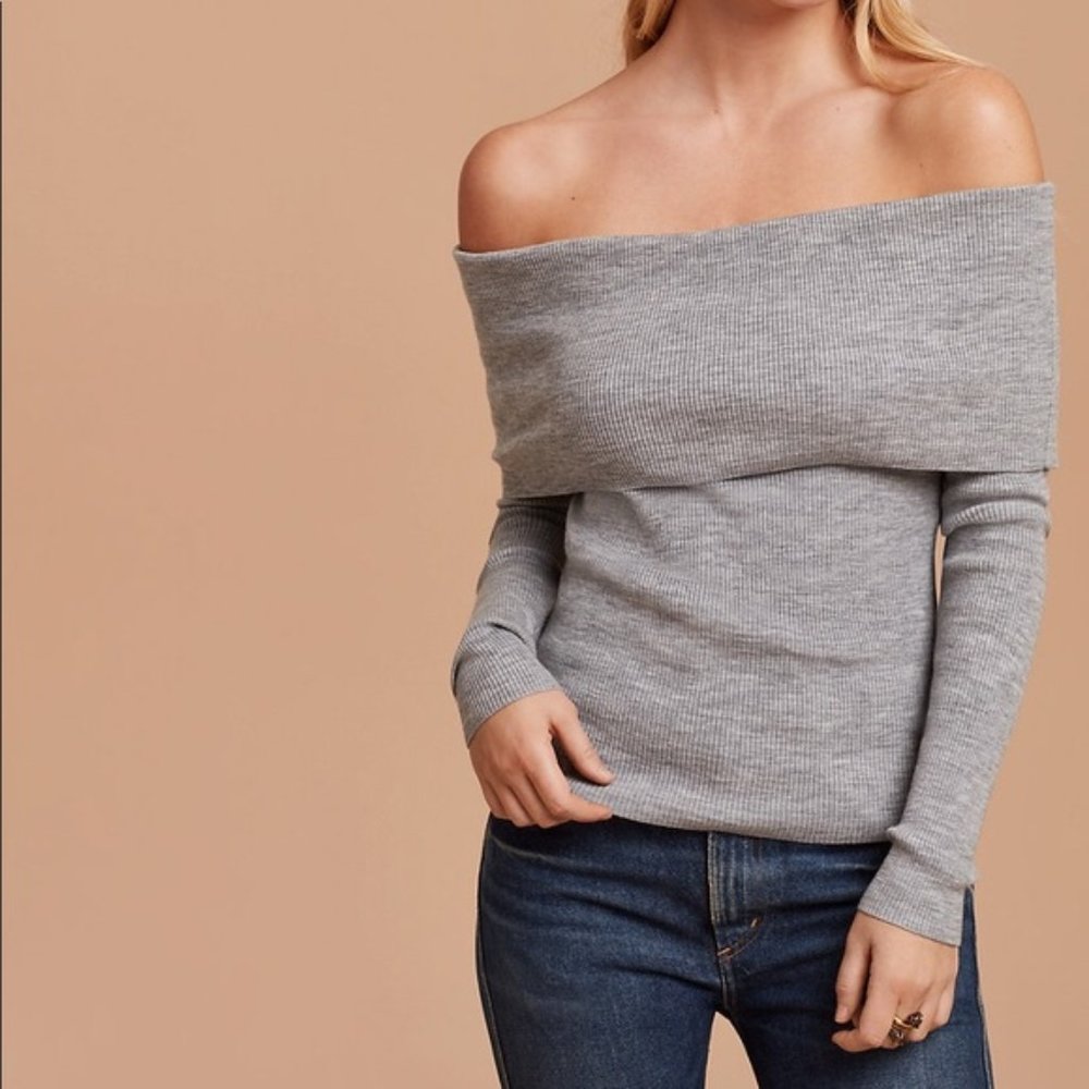 Aritzia Wilfred Corquis Off Shoulder Sweater Brown
